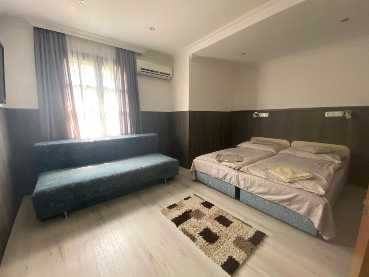 Holiday Apartmanhaz バラトンフレド エクステリア 写真